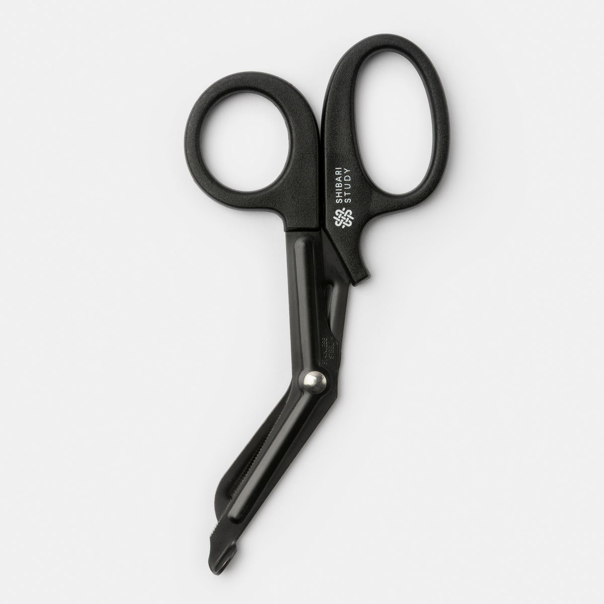 EMT Safety Shears — Blunt Tip, Serrated