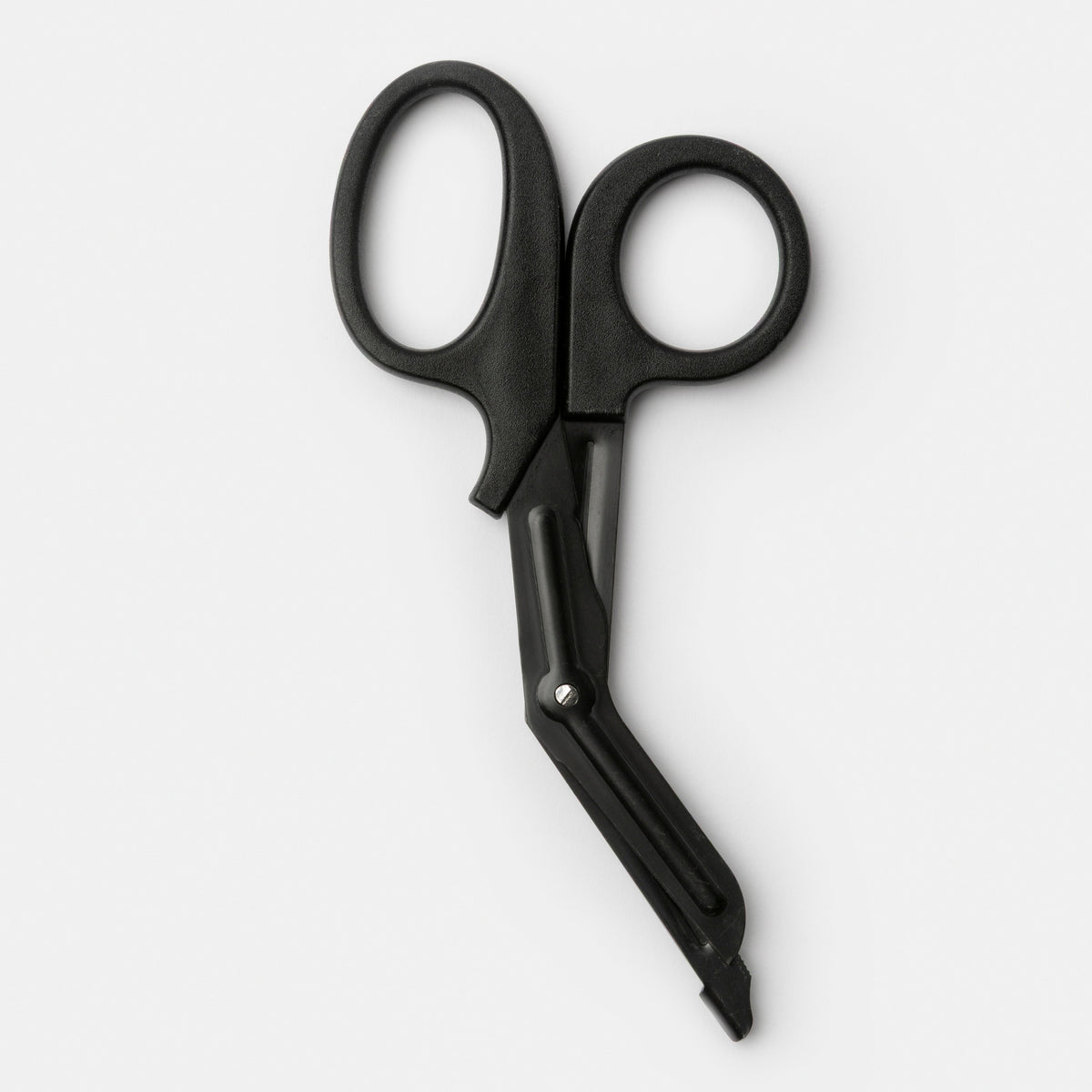 EMT Safety Shears — Blunt Tip, Serrated